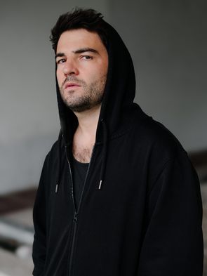 Zum Herunterladen mit der linken Maustaste auf das Bild klicken 2026 © Julia Dragosits